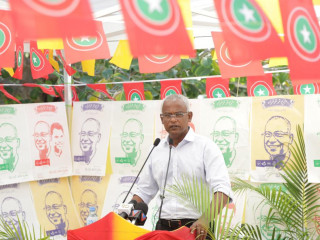 އިބޫ: ކެމްޕެއިންގައި ށ. ފީވަކުގައި