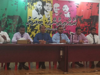 ގޮނޑި ގެއްލުވާލި 12 މެމްބަރުންގެ ތެރޭގައި ހިމެނިވަޑައިގަންނަވާ ބައެއް މެންބަރުން ނޫސްވެރިންނަށް މައުލުމާތު ދެއްވަނީ