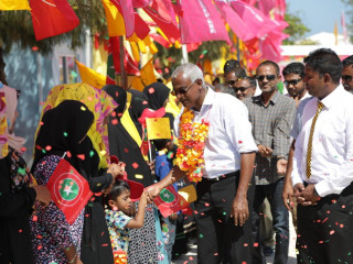 އިބޫ ކުރެއްވި ކެމްޕެއިން ދަތުރުފުޅުގެ ތެރެއިން