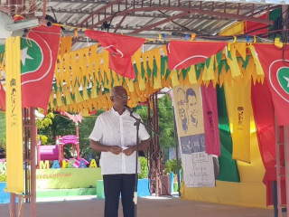 ކޯލިޝަންގެ ރިޔާސީ ކެންޑިޑޭޓް އިބްރާހިމް މުހައްމަދު ސޯލިހު ބޮޑުފުޅަދޫގައި ވާހަކަ ދައްކަވަނީ