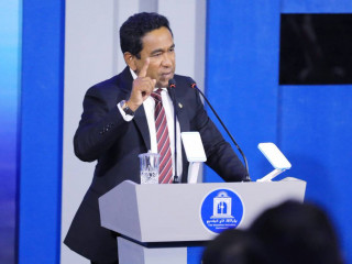 President Abdulla Yameen speaking at the Maldives National University on Sunday night, 16th September, 2018