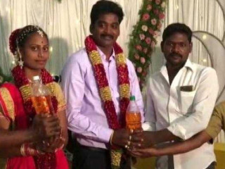 ކައިވެނީގެ ހަދިޔާއަކަށް ފަސް ލީޓަރުގެ ޕެޓްރޯލް!