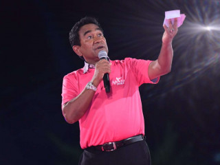 ރައީސް ޔާމީންގެ ހިޔާލީ ދުނިޔެ!