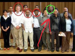 ފެހިކުލައިން ފާހަކުރެވިފައި ޑރ. މުހައްމަދު މުއިއްޒު