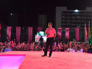 އިދިކޮޅަށް ހީވަނީ ފުޅަށްބުޑުން ގޮސްފިއްޔާ ކެޔޮގަނޑު ކަނޑާލަފާނެހެން