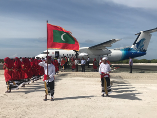 ކުޅުދުއްފުށި ރައްޔިތުންނަށް ނިމުނު ސަރުކާރުން ދެއްކި ހުވަފެނުގައި ކުލަ ޖެހޭނެ ދުވަހެއްގެ އިންތިޒާރުގައި!