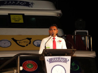 އިބޫގެ ރަނިންމޭޓް ފައިސަލް ނަސީމް ހިތަދޫގައި ބޭއްވި ޖަލްސާގައި ވާހަކަ ދައްކަވަނީ:-ވެރިކަމަށް އަންނަނީ އިންސާފު ގާއިމުކޮށްދިނުމަށް ކަމަށް ވިދާޅުވި