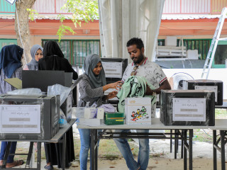 އިލެކްޝަންސް ކޮމިޝަންގެ ވޯޓް ފޮށިތަކެއް