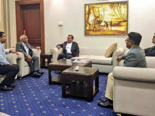 ރައީސް ނަޝީދު އިނގިރޭސިވިލާތަށް ފުރާވަޑައިގެންނެވުމަށް އެއާޕޯޓުގައި