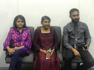 ރައީސް މައުމޫންގެ އަނބިކަނބަލުން ނަސްރީނާ އިބްރާހީމް (މ) މިއަދު ކަރެކްޝަންސްގައި