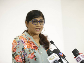 ޑިފެންސް މިނިސްޓަރު މާރިޔާ އަހުމަދު ދީދީ