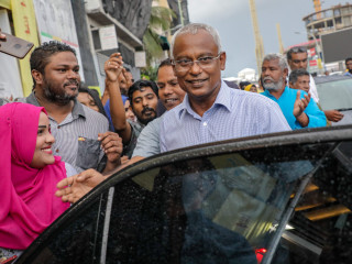 އެމްޑީޕީ ހަރުގެ ކައިރިން ރައީސް ކާރުކޮޅަށް އަރާވަޑައިގަންނަވަނީ