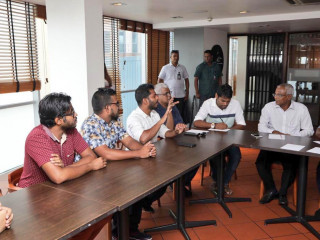 ޑެފް އެސޯޝިއޭޝަން އާއެކު އިންތިޚާބީ ރައީސް އާއި ނައިބު ރައީސް ބޭއްވި ބައްދަލުކުރެއްވުމުގެ ތެރެއިން