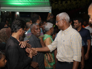 އިބްރާޙިމް މުހައްމަދު ސޯލިހު އެ މަނިކުފާނުގެ ސަޕޯޓަރުންނާއި ސަލާމްކުރައްވަނީ