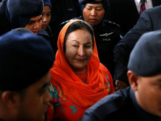 ނަޖީބް ރައްޒާގުގެ އަނބިކަނބަލުންނަށް މަނީ ލައުންޑަރިންގގެ ދައުވާ އުފުލައިފި