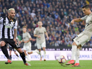 އުދިނޭޒީއާ ދެކޮޅަށް ހަމަލާއެއް އުފެއްދޭތޯ ރޮނާލްޑޯ މަސައްކަތް ކުރަނީ