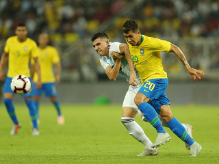 ބްރެޒިލް އަދި އާޖެންޓީނާ ބައްދަލުކުރި މެޗުގެ ތެރެއިން