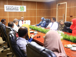 ޓްރާންސިޝަން ކޮމިޓީގެ މެންބަރުންނާ ޑރ.ޝަހީމް ބައްދަލު ކުރެއްވުން-