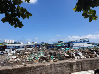 ތިލަފުށީގައި ގިނަ އިރުތަކެއް ވަންދެން ދޯނިތަކަށް ކުނި އުކާނުލެވި ތިބެން ޖެހުނު