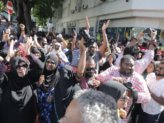 2018: އިދިކޮޅަށް ލިބުނު ކާމިޔާބުން، ބޮޑު ހުކުމްތައް ދިމާ އިދިކޮޅަށް!