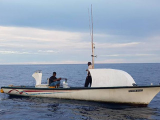 އިންޖީނު ހުއްޓުނު ދޯނި