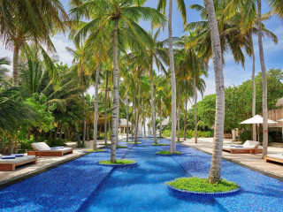 އިންޑިއަން އޯޝަންގެ \'އެންމެ މަތީފަންތީގެ ރިސޯޓްތަކުގެ ތެރޭގައި ރާއްޖޭގެ 18 ރިސޯޓެއް ހިމެނިއްޖެ