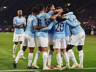 ސިޓީގެ ކުޅުންތެރިން ލަނޑު ޖެހުމަށްފަހު އުފާ ފާޅުކުރަނީ