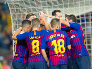 ޗެމްޕިއަންސް ލީގު: ބާސާ މޮޅުވިއިރު، ޓޮޓެންހަމުން ފުރުސަތު ނަގާލައިފި