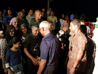 އިންތިޚާބީ ރައީސް އަދި ނައިބު ރައީސް ފާދިއްޕޮޅުގެ ރައްޔިތުންނާއި ބައްދަލުކުރެއްވުން