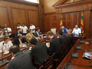 ލަންކާގެ އައު ކެބިނެޓް މާދަމާ ހުވާކުރަނީ