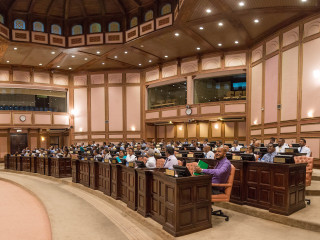 މެމްބަރުންގެ އިހްލާސްތެރިކަން ދައްކާ، ދައުރުން ބޭރުން ޖަލްސާއެއް ނުބޭއްވެންވީ ސަބަބެއް ނެތެ!