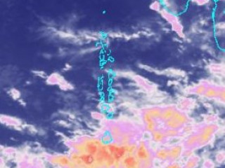 ދެކުނުގެ އަތޮޅުތަކަށް ޔެލޯ އެލަރޓް ނެރުނުއިރު މެޓް އޮފީހުން އާއްމުކުރި ސެޓެލައިޓް ފޮޓޯއެއް