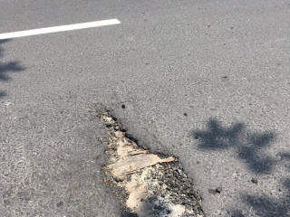 The minister said that the slits seen on the tarmac are deliberate