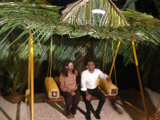 ރައީސް ނަޝީދުގެ ދެކަނބަލުން ހުޅުދޫގައި އެމަނިކުފާނަށް ޚާއްޞަ ކުރެވިފައިވާ އުނދޯލިކޮޅުގައި