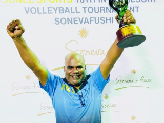 ގައުމީ އަންހެން ވޮލީ ޓީމުގެ ކޯޗު އިބްރާހިމް ރަޝީދު (ސަތޯ)