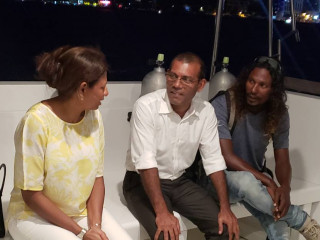 ރައީސް ނަޝީދު މާލެ ވަޑައިގަންނަވަނީ