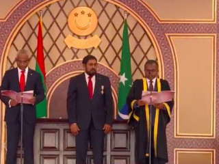 އިންތިޚާބު ކާމިޔާބު ކުރެއްވީވެސް އިބޫ، ހުވައި ކުރެއްވީވެސް އިބޫ!