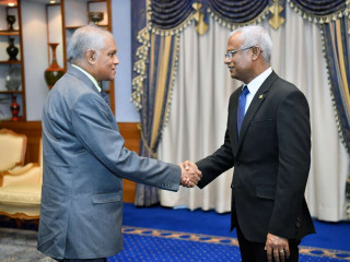 ސީޝެލްސްގެ ކެބިނެޓް ސެކްރެޓަރީއާއި ރައީސުލްޖުމްހޫރިއްޔާ ސޯލިޙް