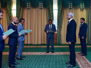 ޖުޑީޝަލް ސަރވިސް ކޮމިޝަންގެ މެންބަރުކަމަށް އައްޔަން ކުރެއްވި 3 ބޭފުޅުން މަޤާމުގެ ހުވާކުރައްވަނީ