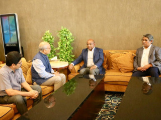 Minister Abdulla Shahid returned to Maldives on Saturday