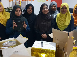 ރާއްޖެ ޓީވީއަށް އަލިފުށިން ޖާފަތް ހަދިޔާ ކުރަނީ