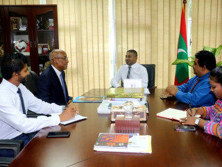 ނުކުޅެދުންތެރިކަން ހުރި ކުދިންނަށް މަހަކު އެއްފަހަރު ކުޅިވަރު އީދެއް ބާއްވަން ޔޫތް މިނިސްޓަރު މަހުލޫފް ޔުނިސެފްއާއެކު މަޝްވަރާ ކުރައްވަނީ