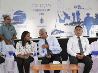 މަސްވެރިންގެ ދުވަސް ފާހަގަކުރުމަށް މިދިޔަ އަހަރު ބޭއްވި ހަރަކާތްތަކުގައި ރައީސް ސޯލިހް އަދި ފިޝަރީޒް މިނިސްޓަރ ޒަހާ ވަހީދު