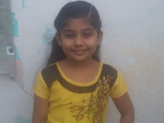 ފާޚާނާއެއް ހަދައިދިނުމަށް ހަނީފާ ޒާރާ އެދުނީ ނާސަރީގައި ކިޔަވަމުން