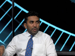 ހެލްތު މިނިސްޓަރ އަބްދުﷲ އަމީން ރާއްޖެ ޓީވީގެ \"ފަލަސުރުހީ\" ޕްރޮގްރާމްގައި ވާހަކަ ދައްކަވަނީ