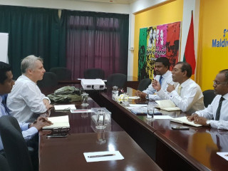 ރައީސް ނަޝީދު، ޖޯން ރޯޑް އާއި އެމްޑީޕީ އޮފީހުގައި ބައްދަލުކުރައްވަނީ