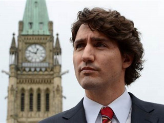 ކެނެޑާގެ ބޮޑުވަޒީރު ޖަސްޓިން ޓްރޫޑޯ