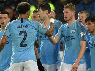 ސިޓީގެ ކުޅުންތެރިން ލަނޑު ޖެހުމަށްފަހު އުފާ ފާޅުކުރަނީ