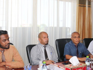 އިލެކްޝަން ކޮމިޝަންގެ މެމްބަރުން
