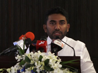 ހެލްތު މިނިސްޓަރު އަމީން ރަސްމިއްޔާތުގައި ވާހަކަފުޅު ދައްކަވަނީ